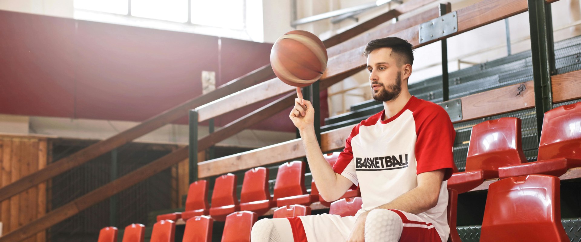 Navigating Legal Issues in Sports Betting: How the Best Basketball Prediction Website Handles Them
